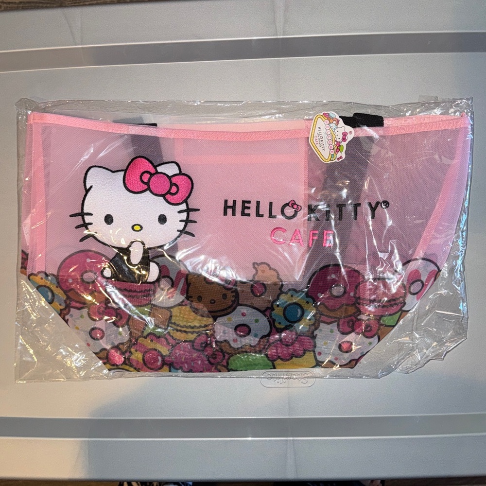 Hello Kitty Cafe Las Vegas Tote Bag Exclusive Collection